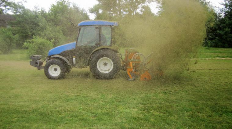 Vertikalskærer græs golf